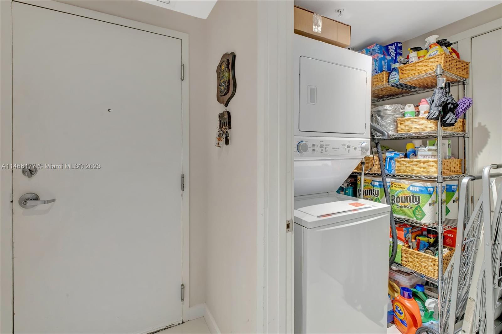 1010 SW 2nd Ave # 2101