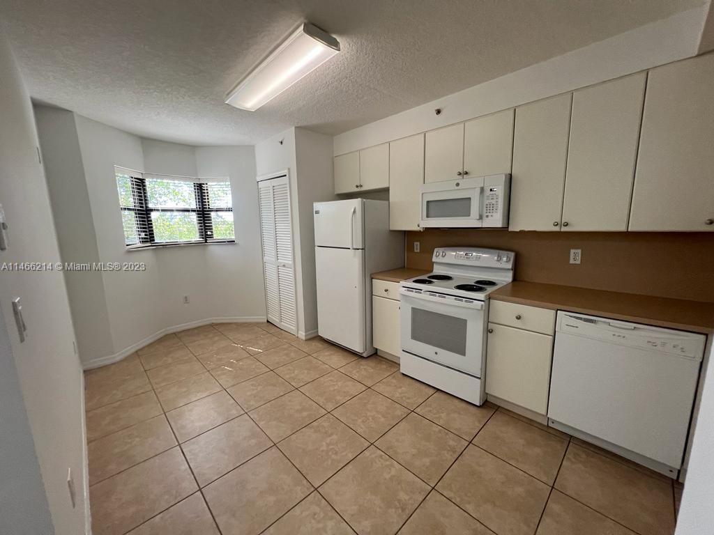 22921 SW 88 PL # 202
