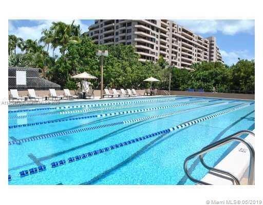 151 Crandon Blvd # 328