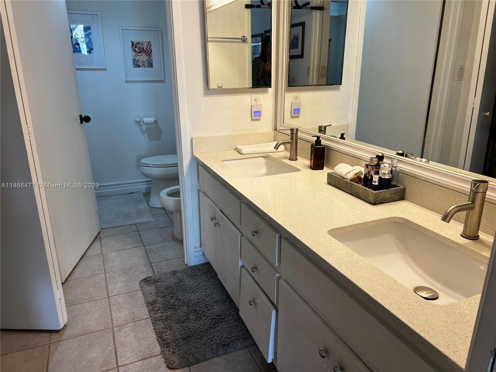 151 Crandon Blvd # 328