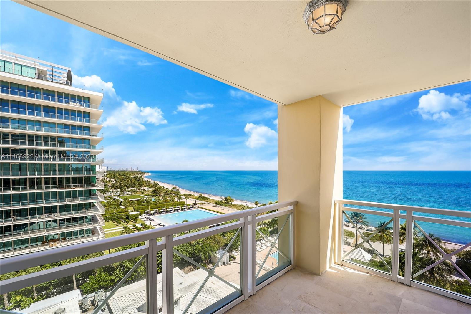 430 Grand Bay Dr # 902