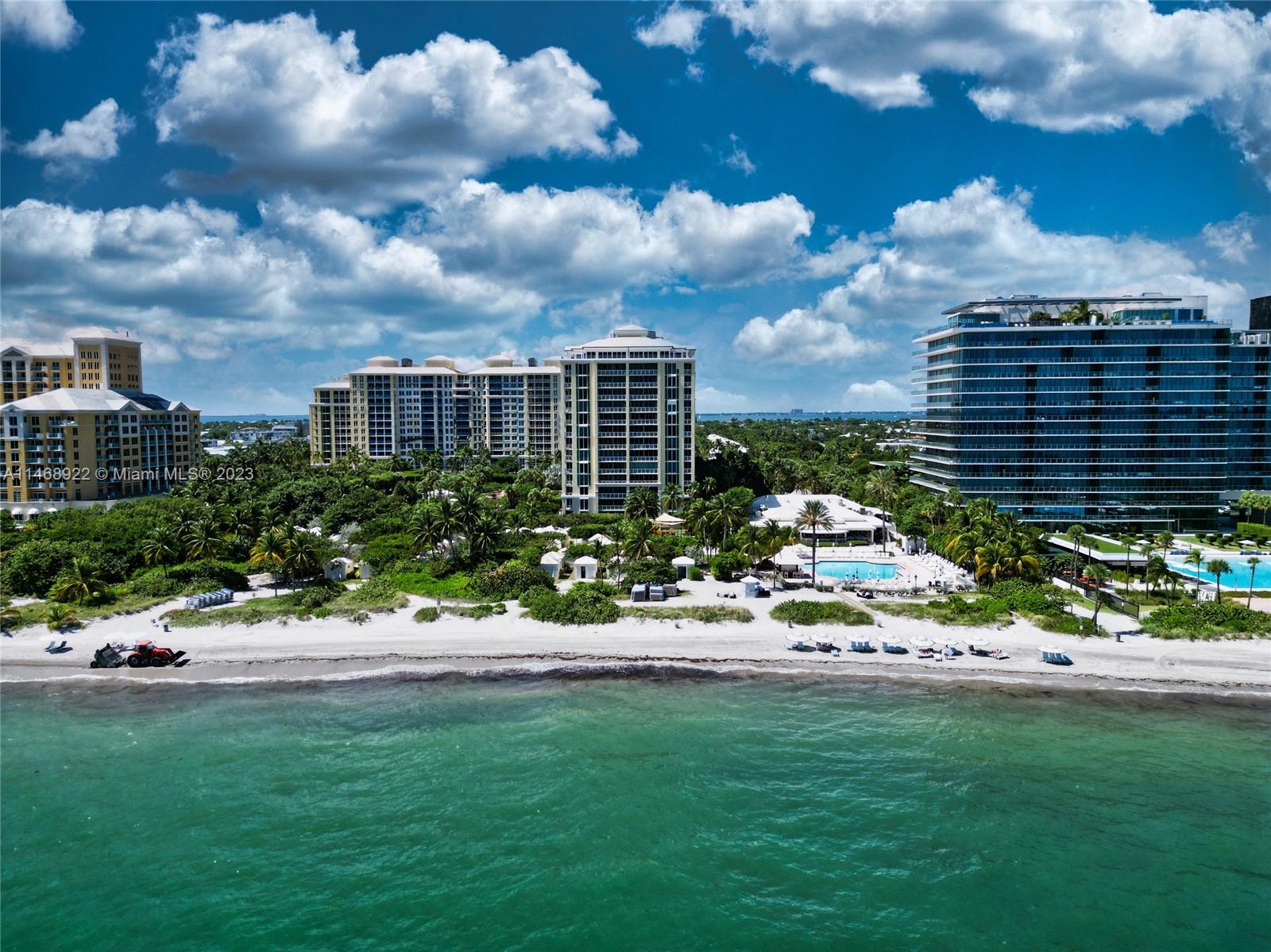 430 Grand Bay Dr # 902