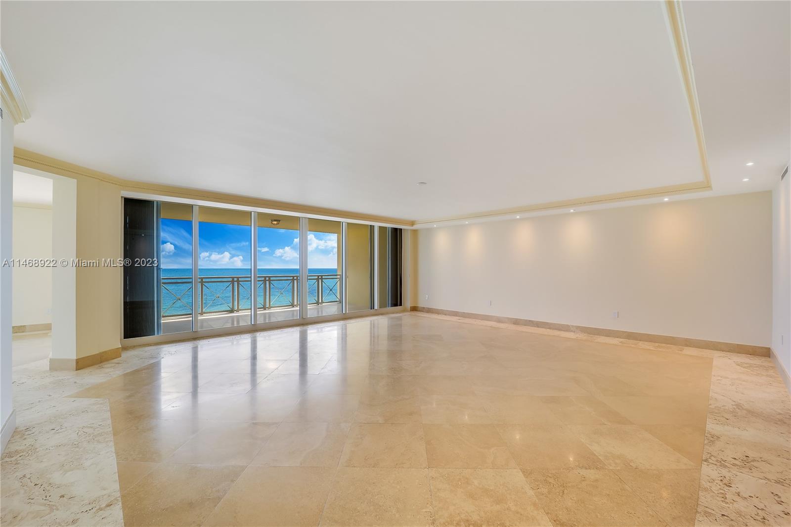 430 Grand Bay Dr # 902