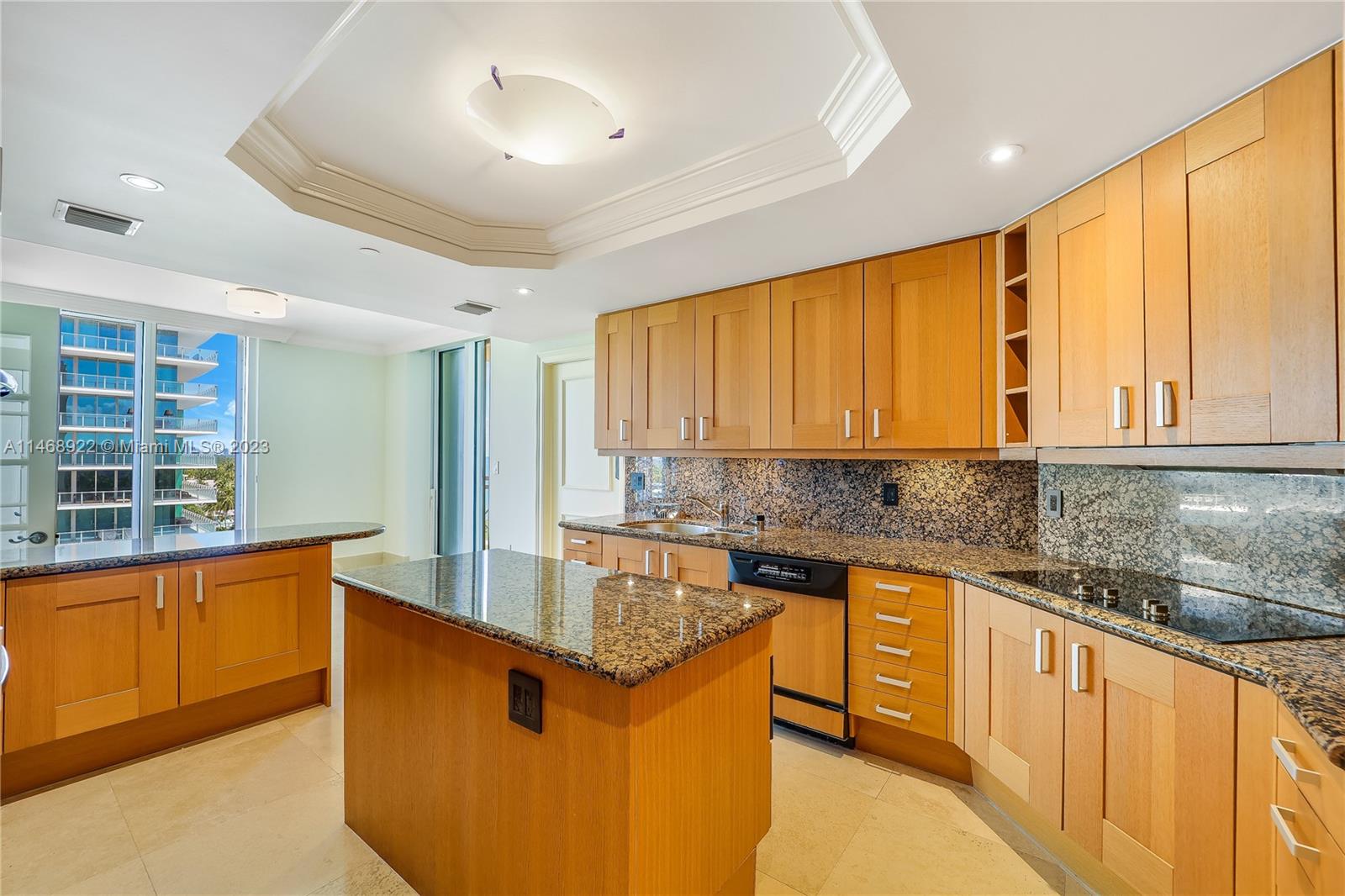 430 Grand Bay Dr # 902