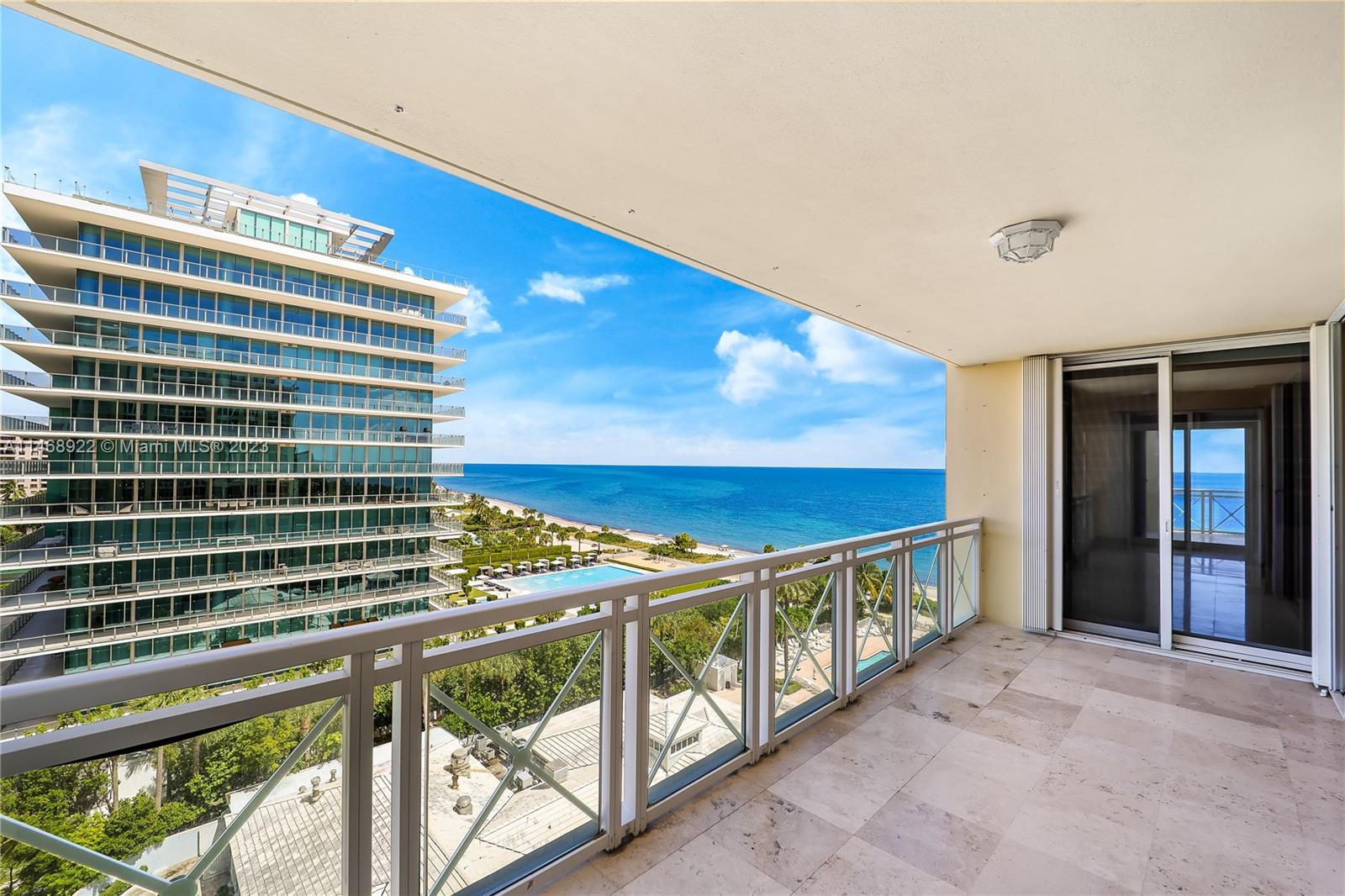 430 Grand Bay Dr # 902