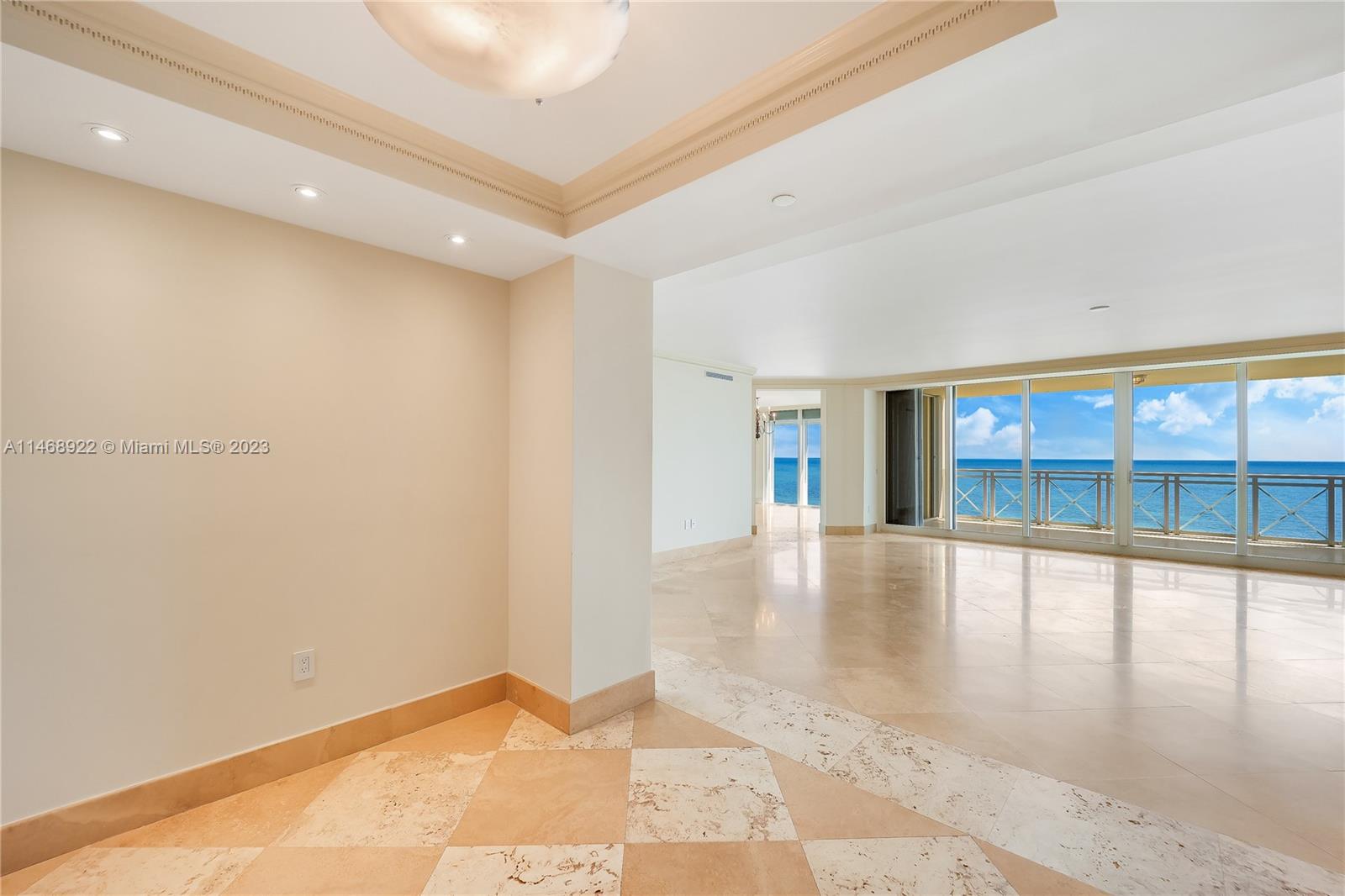430 Grand Bay Dr # 902