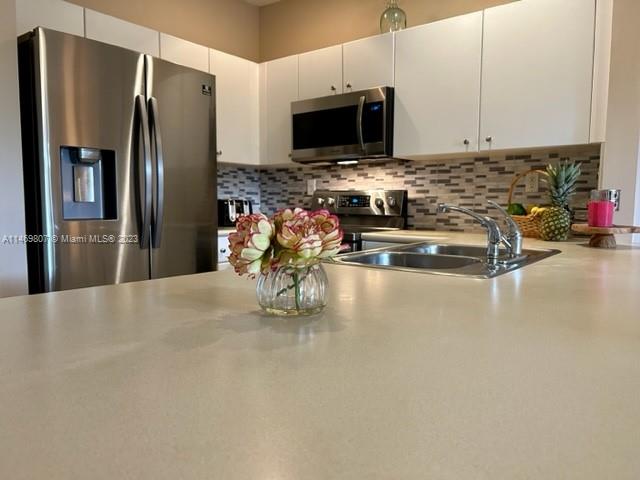 5761 NW 115th Ct # 109