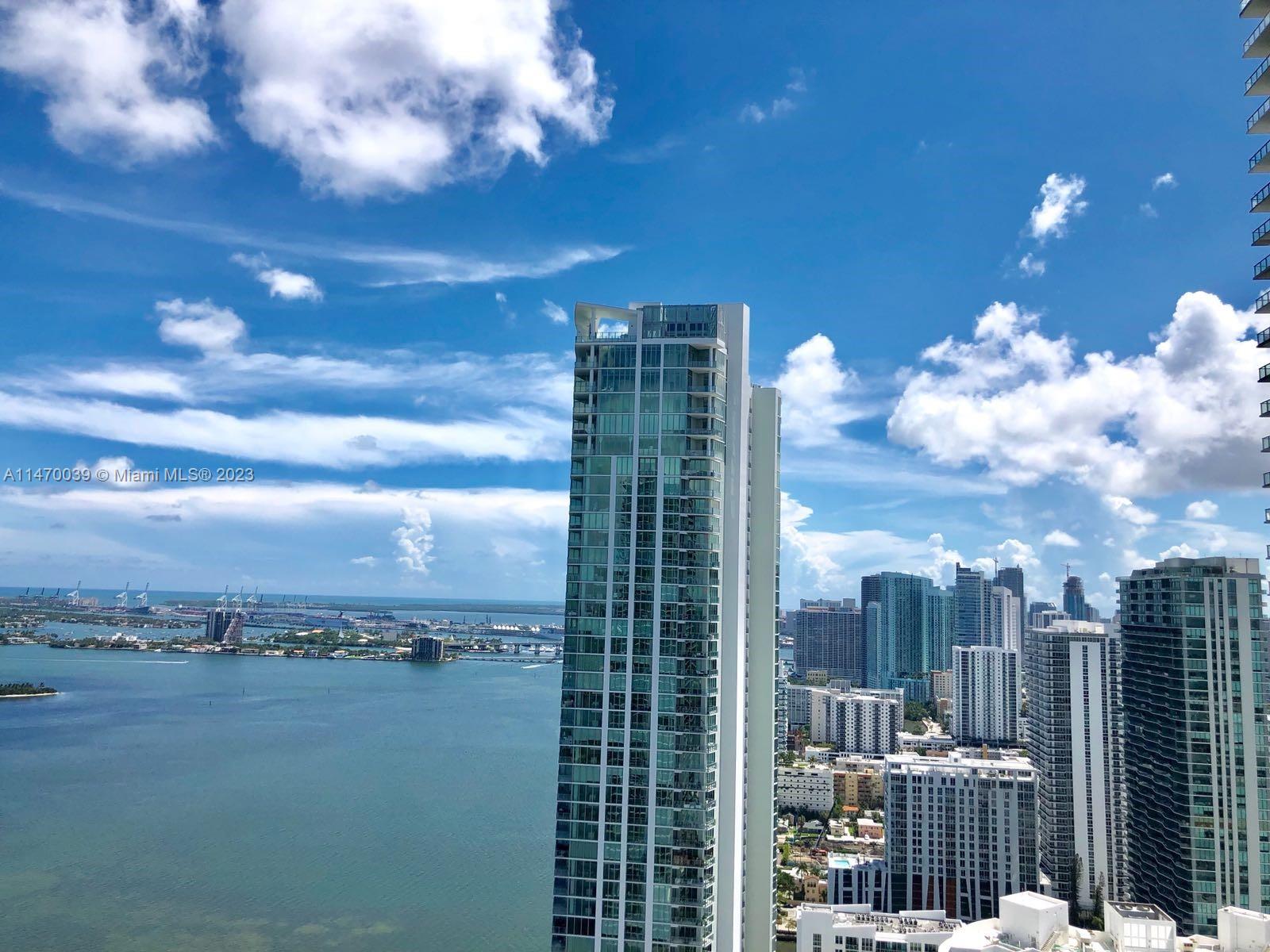 650 NE 32 ST # 3307
