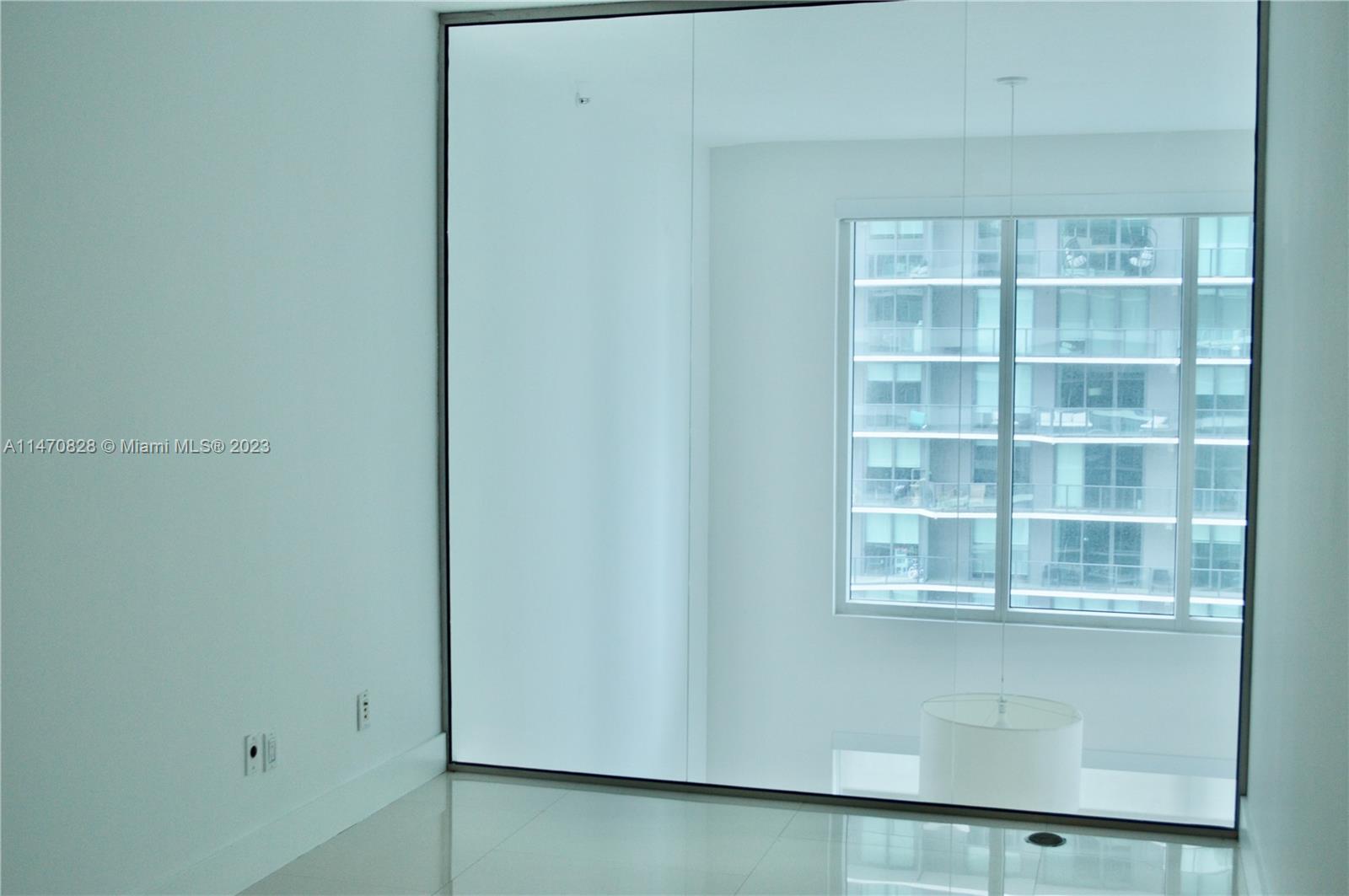 60 SW 13th St # 3820