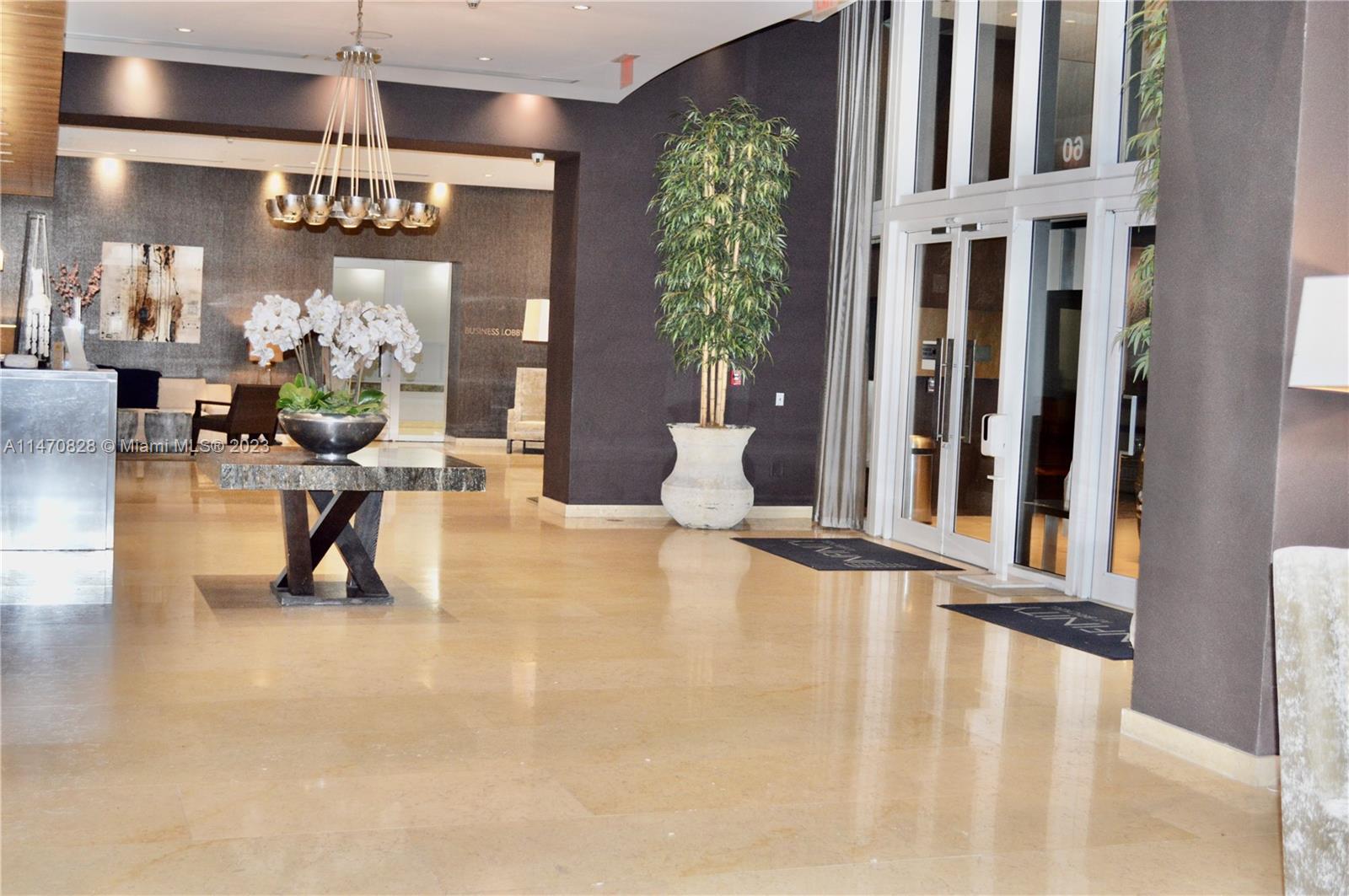 60 SW 13th St # 3820