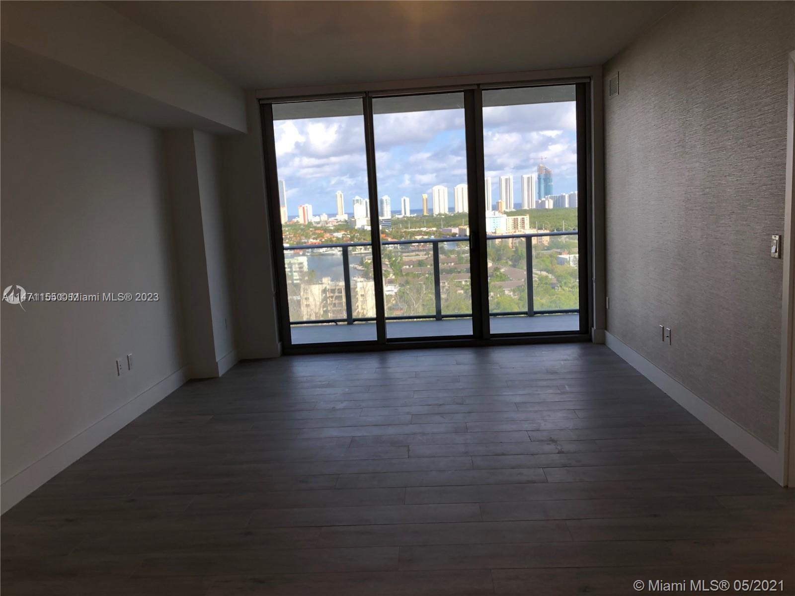 16385 Biscayne Blvd # 1720