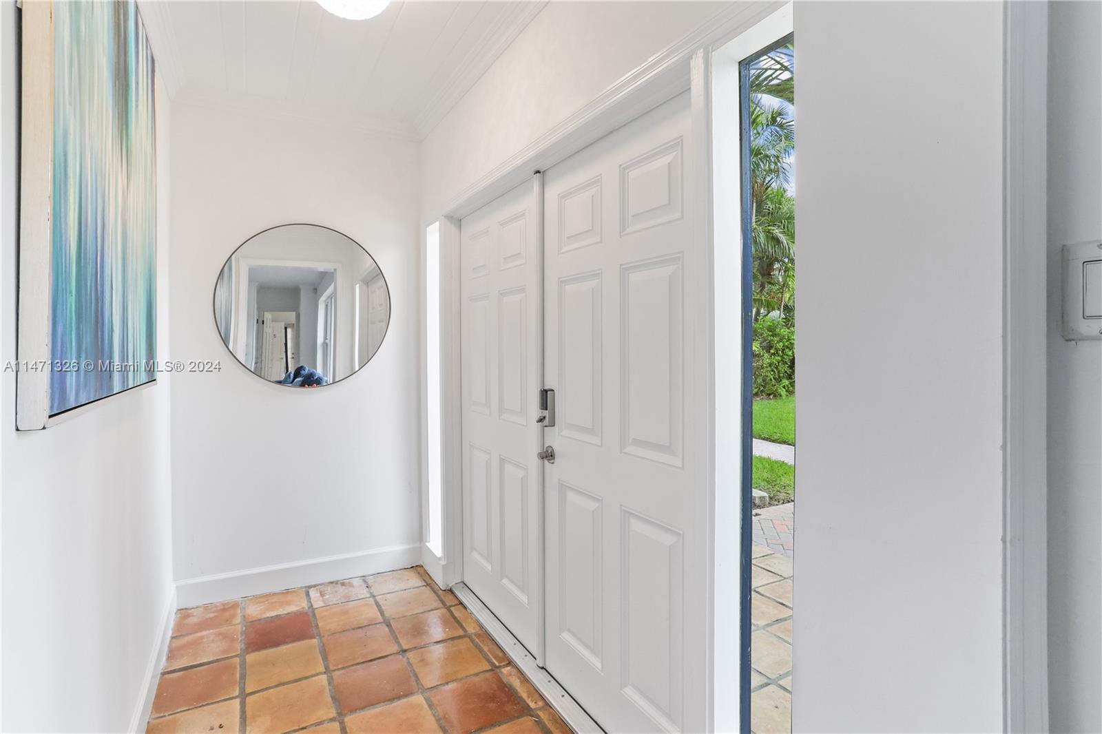 2520 Delmar Pl