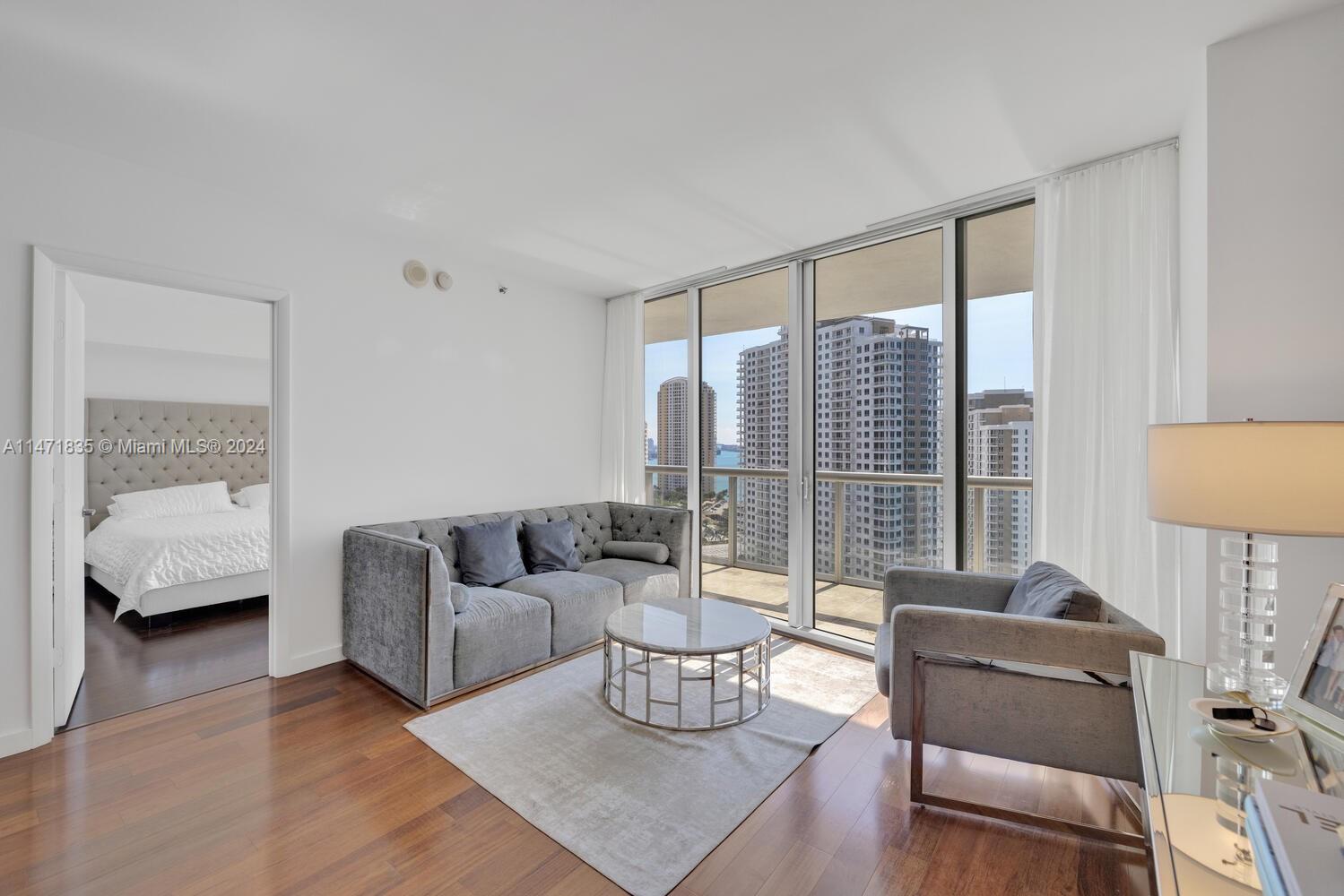 475 Brickell Ave # 2107