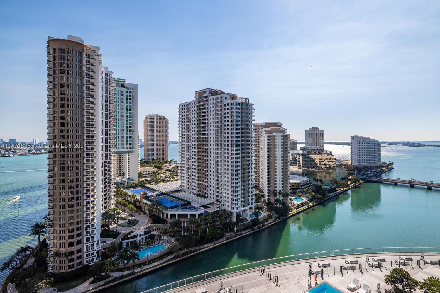475 Brickell Ave # 2107