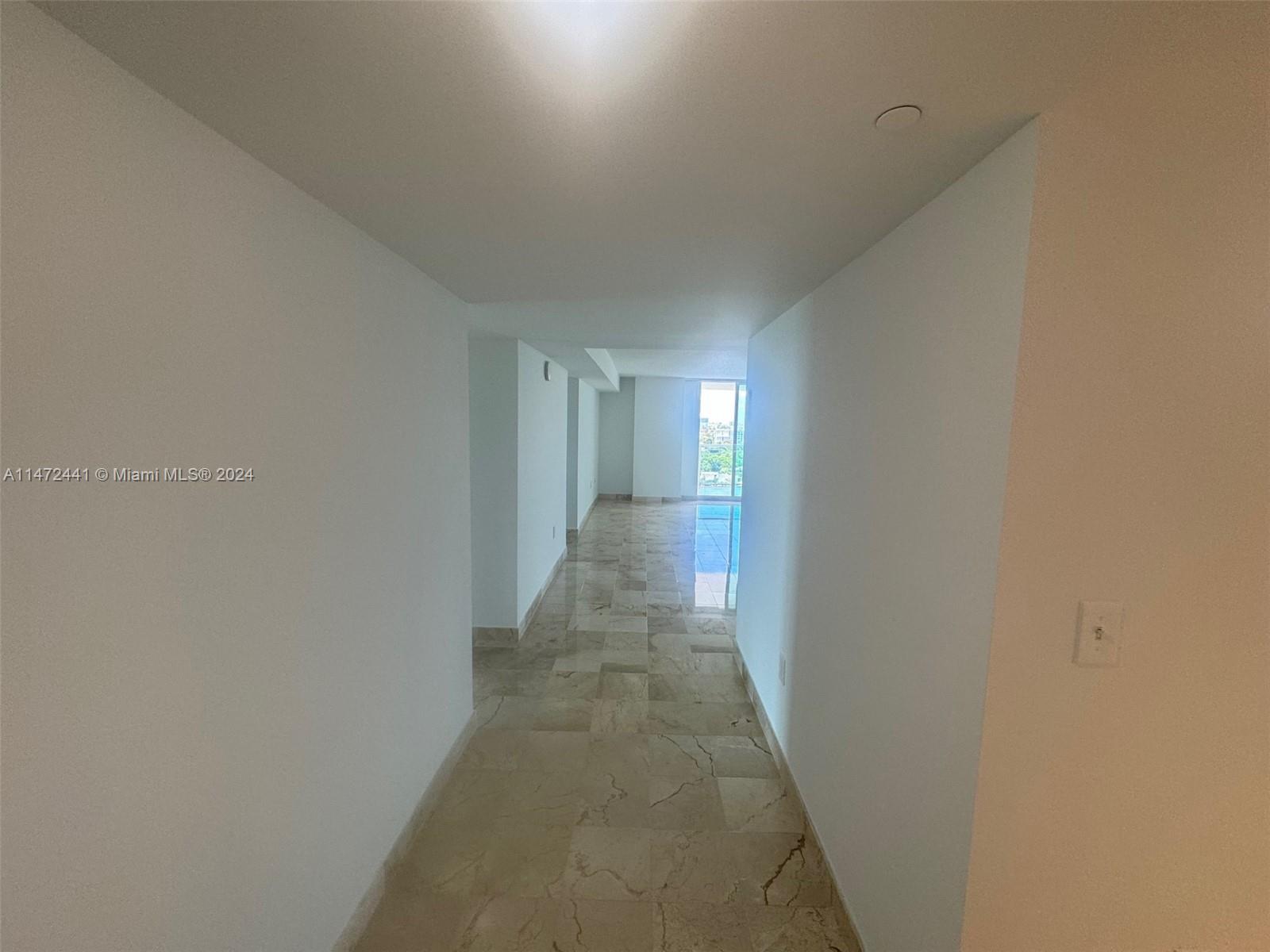 2101 Brickell Ave # 1112
