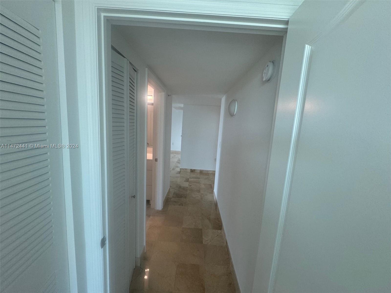 2101 Brickell Ave # 1112