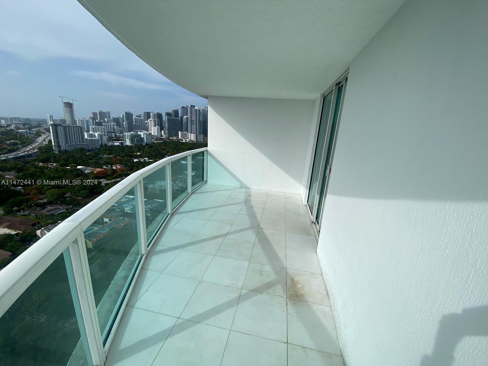 2101 Brickell Ave # 1112