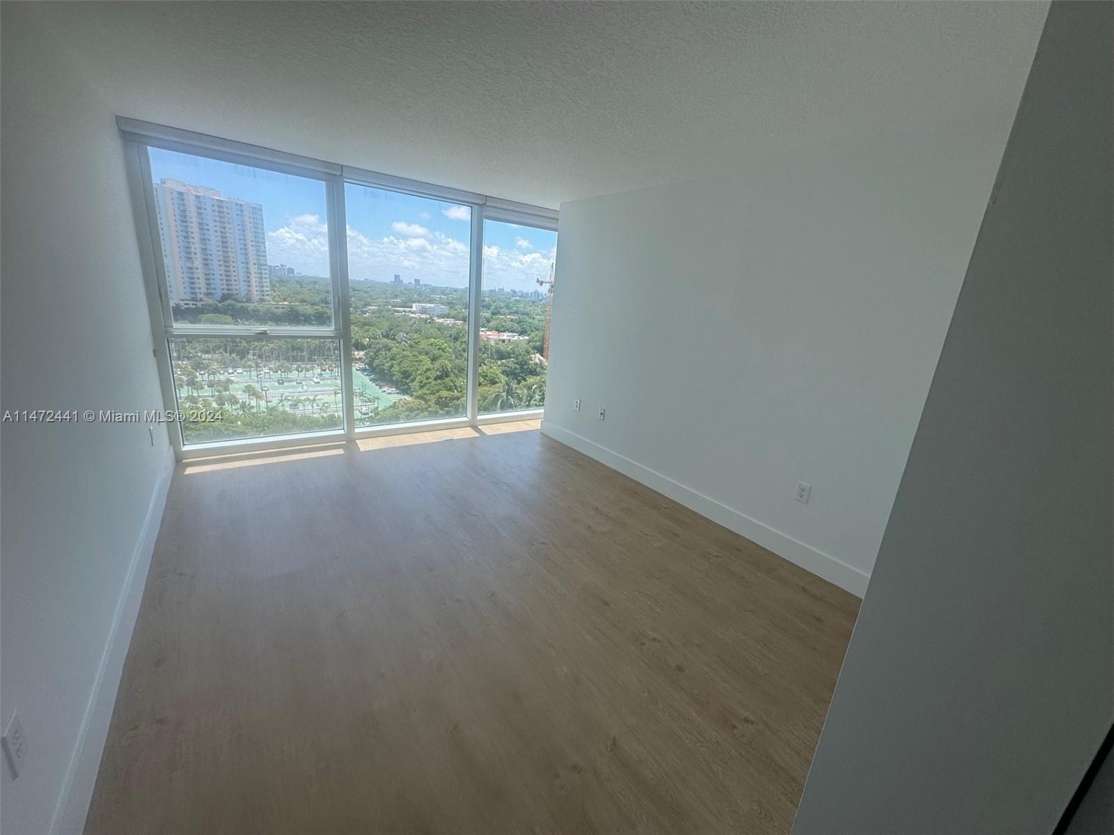 2101 Brickell Ave # 1112