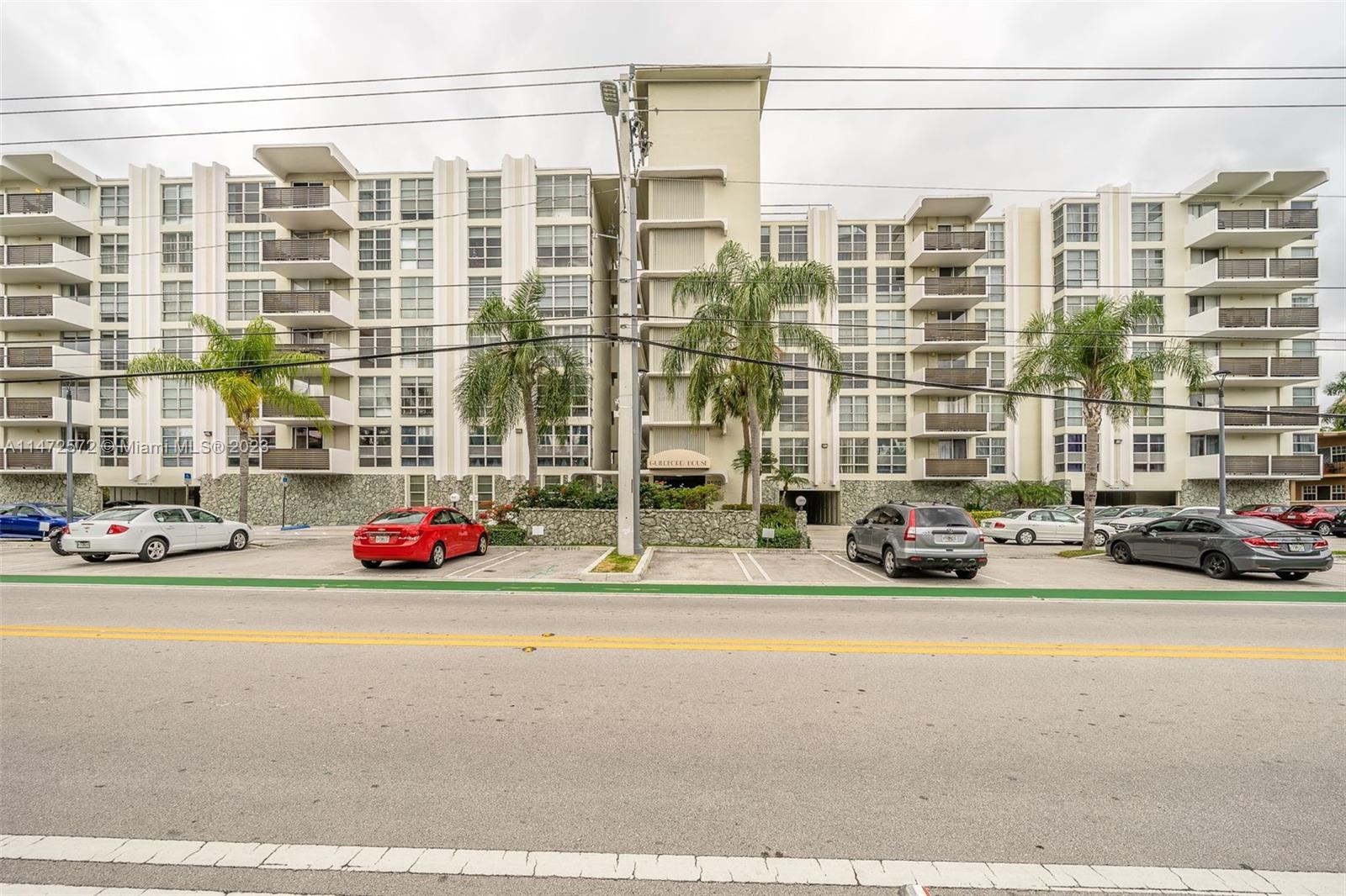 9800 W Bay Harbor Dr # 308