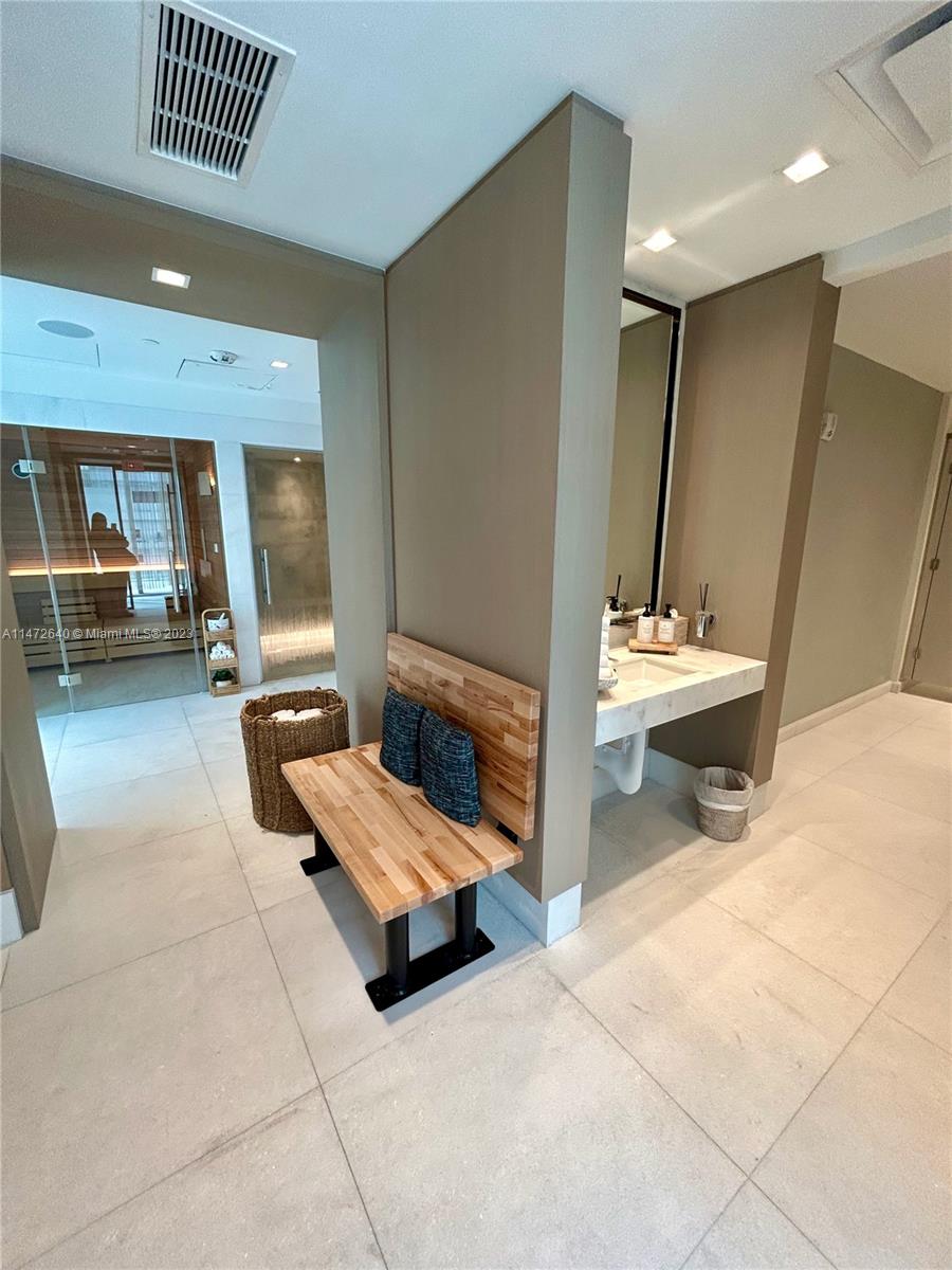 700 NE 26th Terrace # 4506