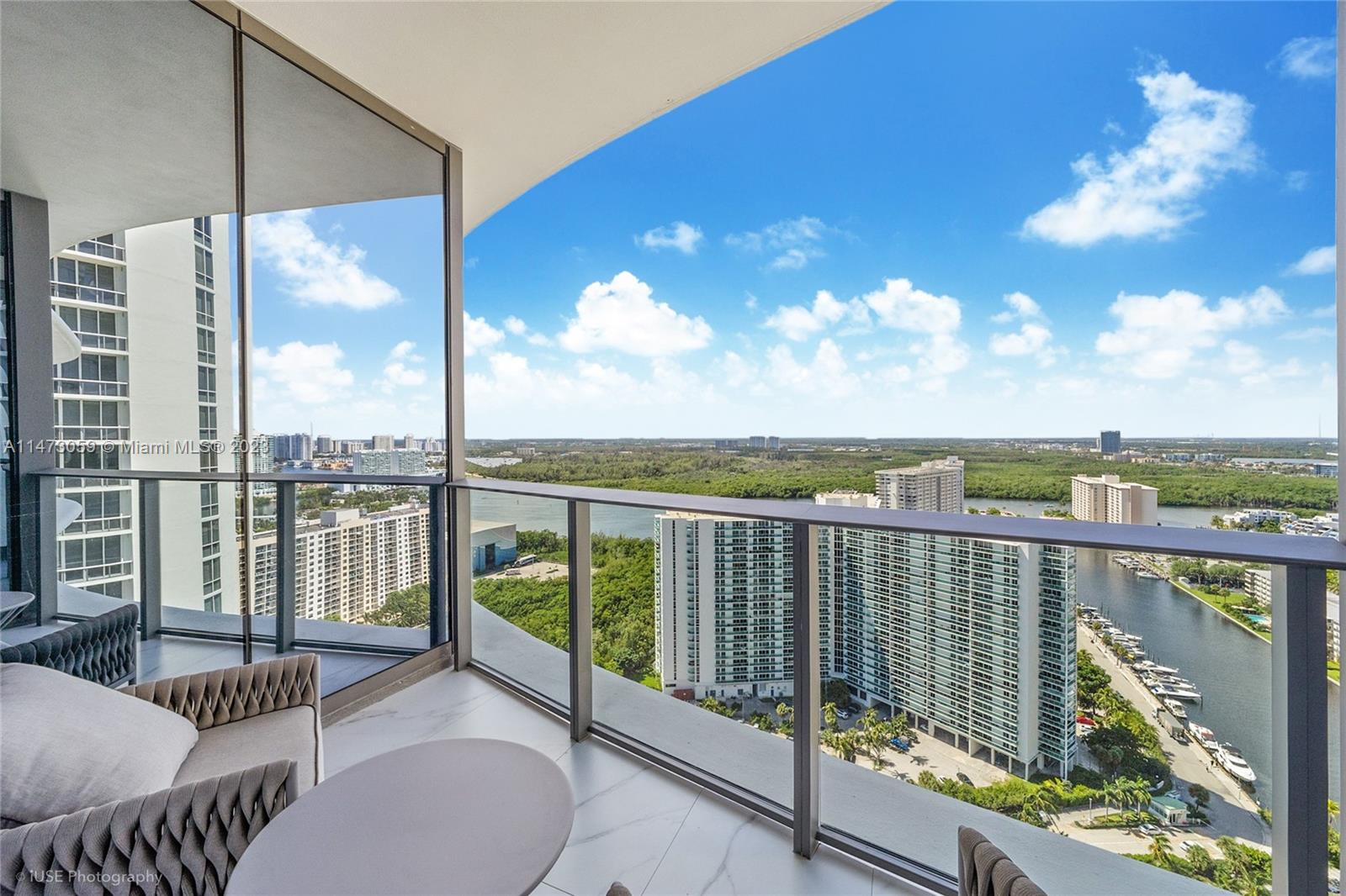 15701 Collins Ave # 2602