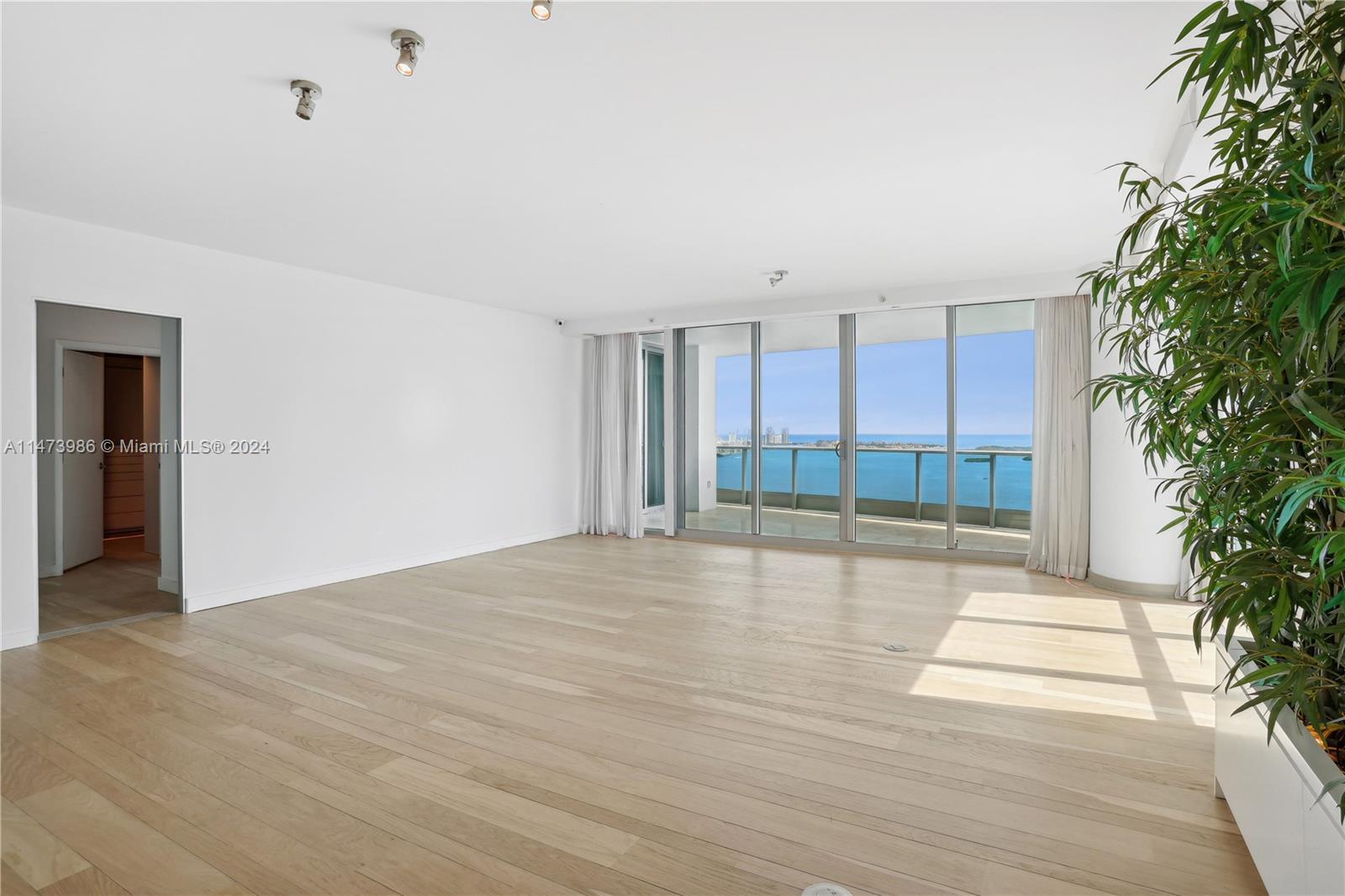 1331 Brickell Bay Dr # 4011