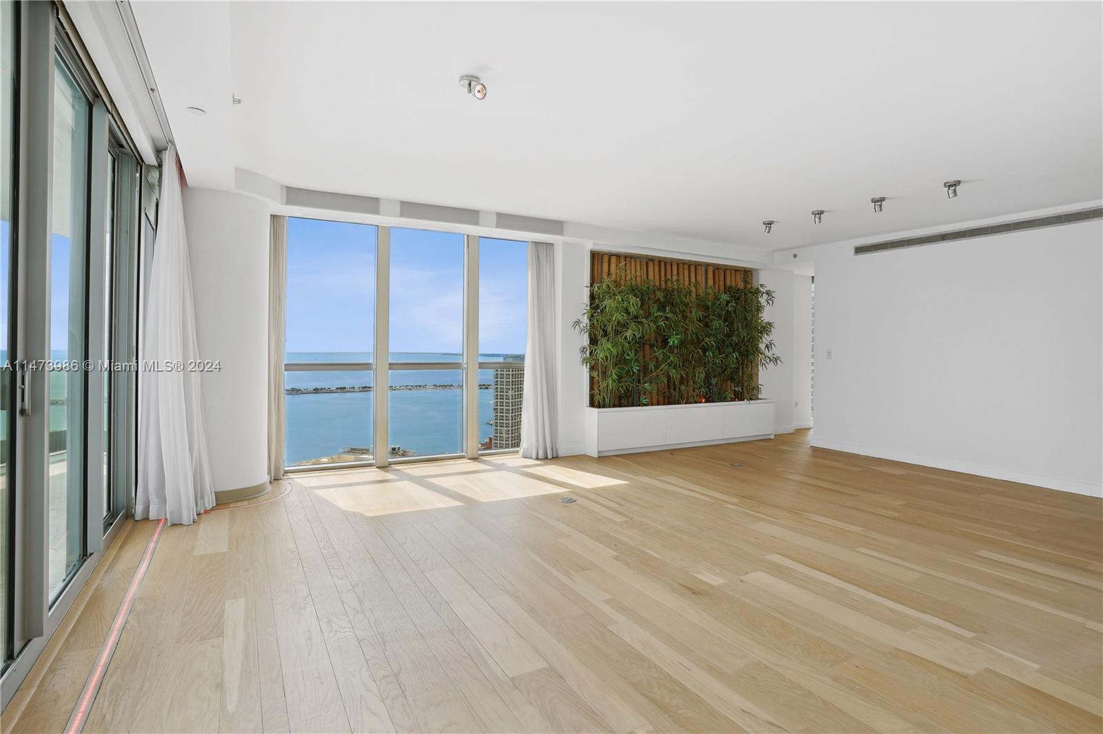 1331 Brickell Bay Dr # 4011