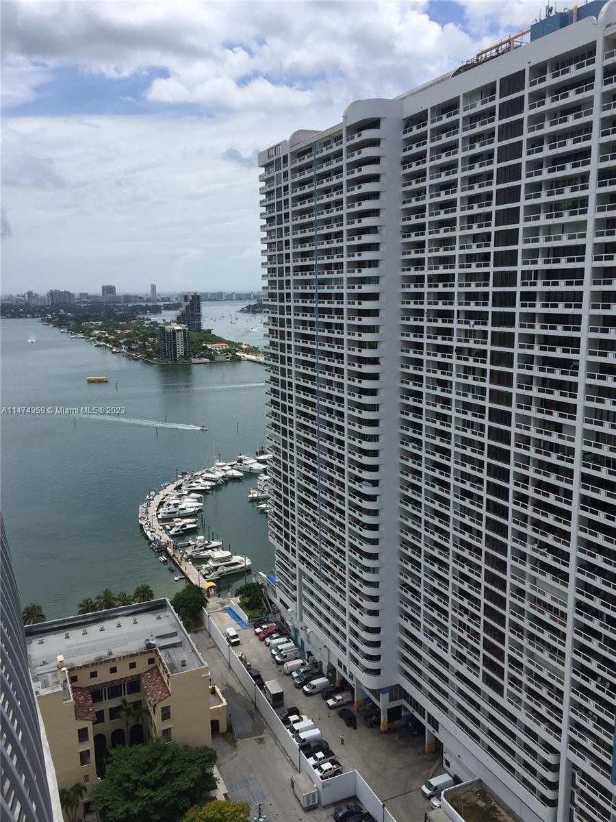 1750 N Bayshore Dr # 3008