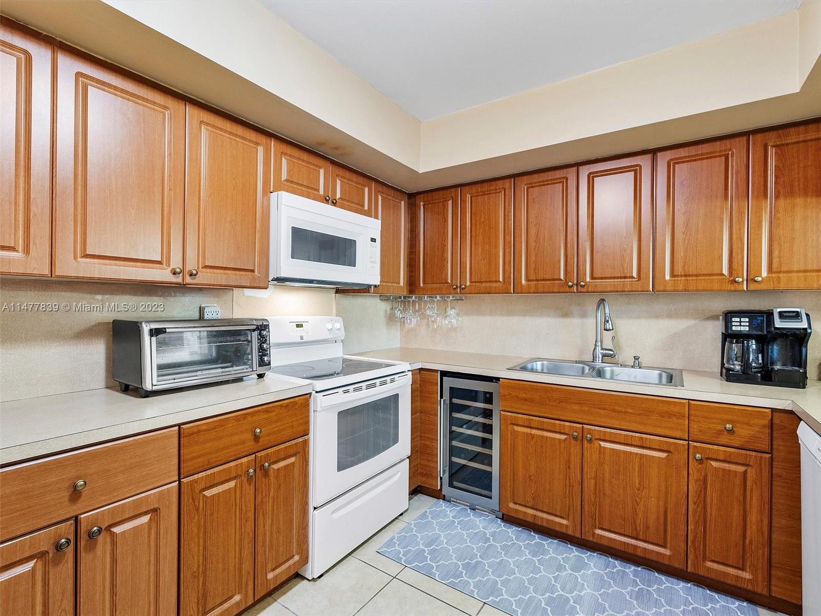 55 Ocean Lane Dr # 3025