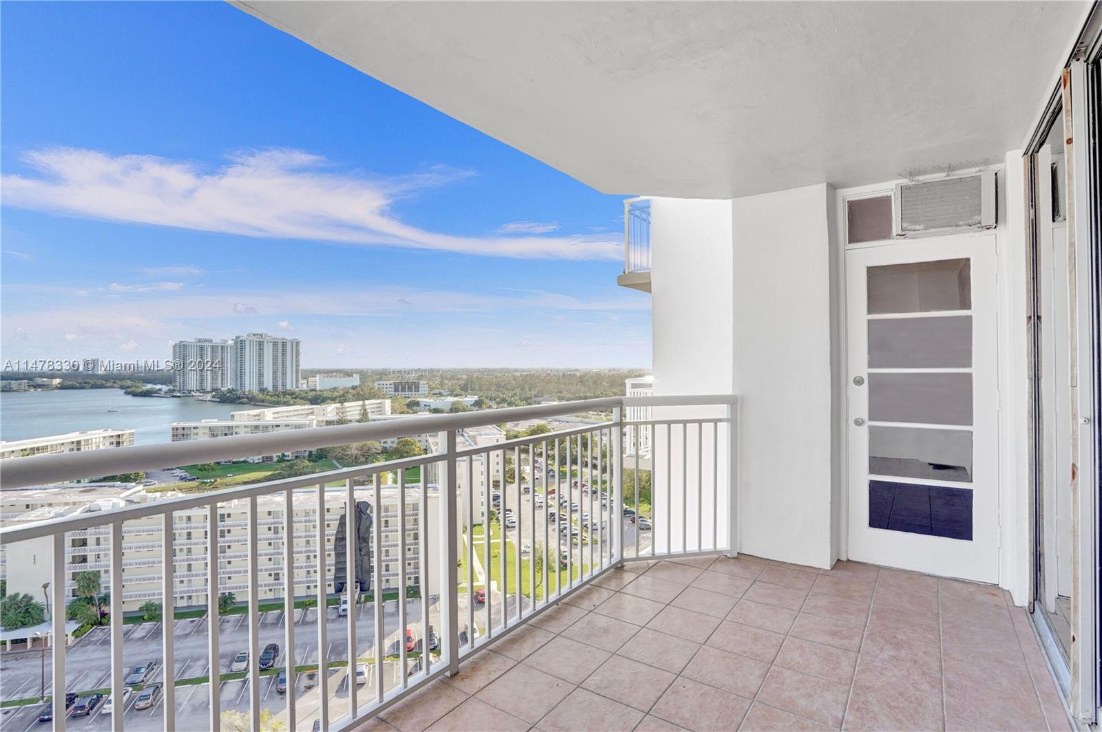 18011 Biscayne Blvd # 1601