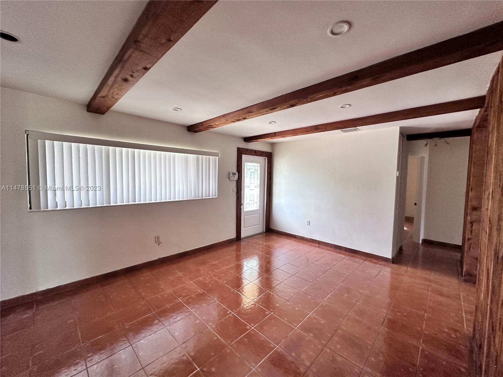 17220 NW 77 CT