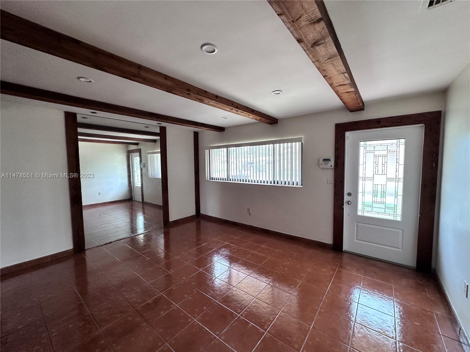 17220 NW 77 CT