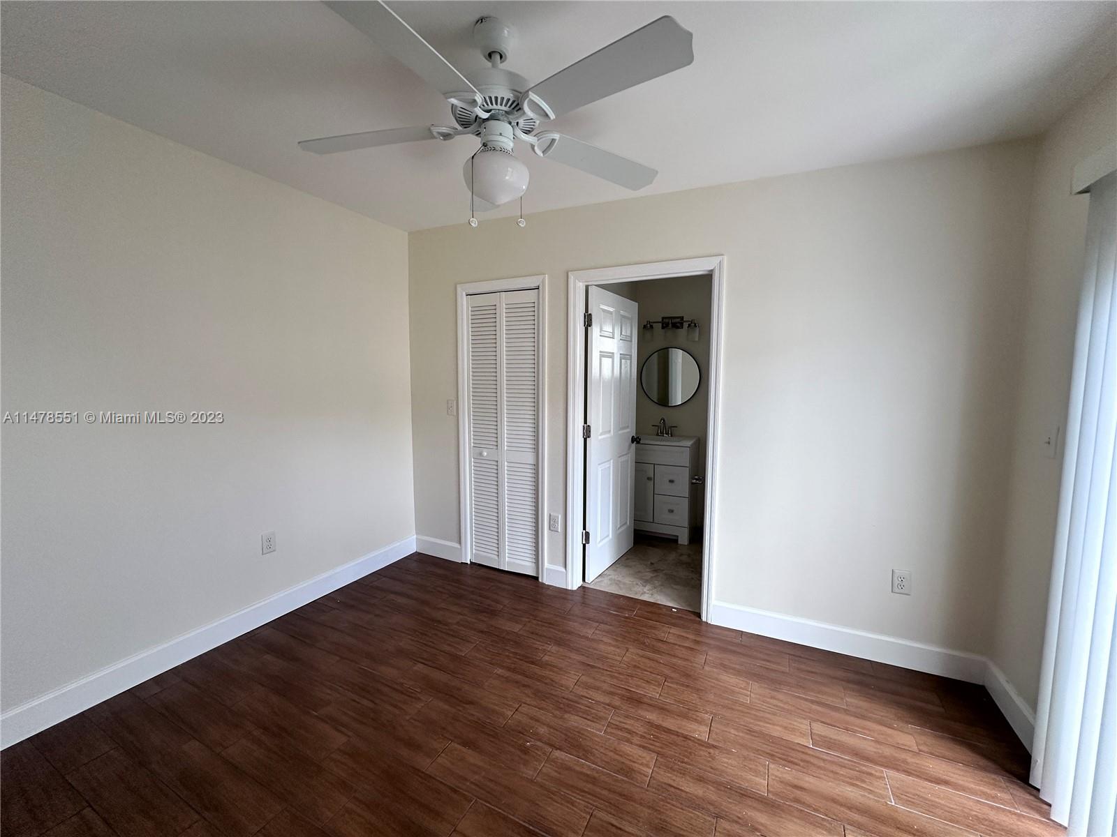 17220 NW 77 CT