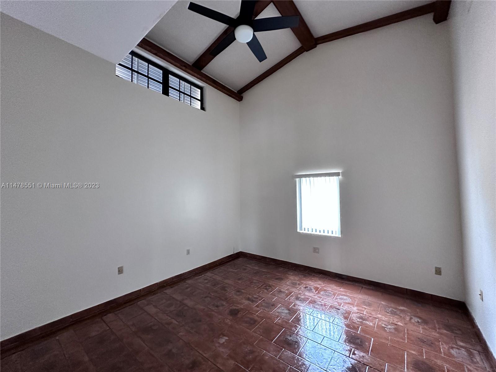 17220 NW 77 CT
