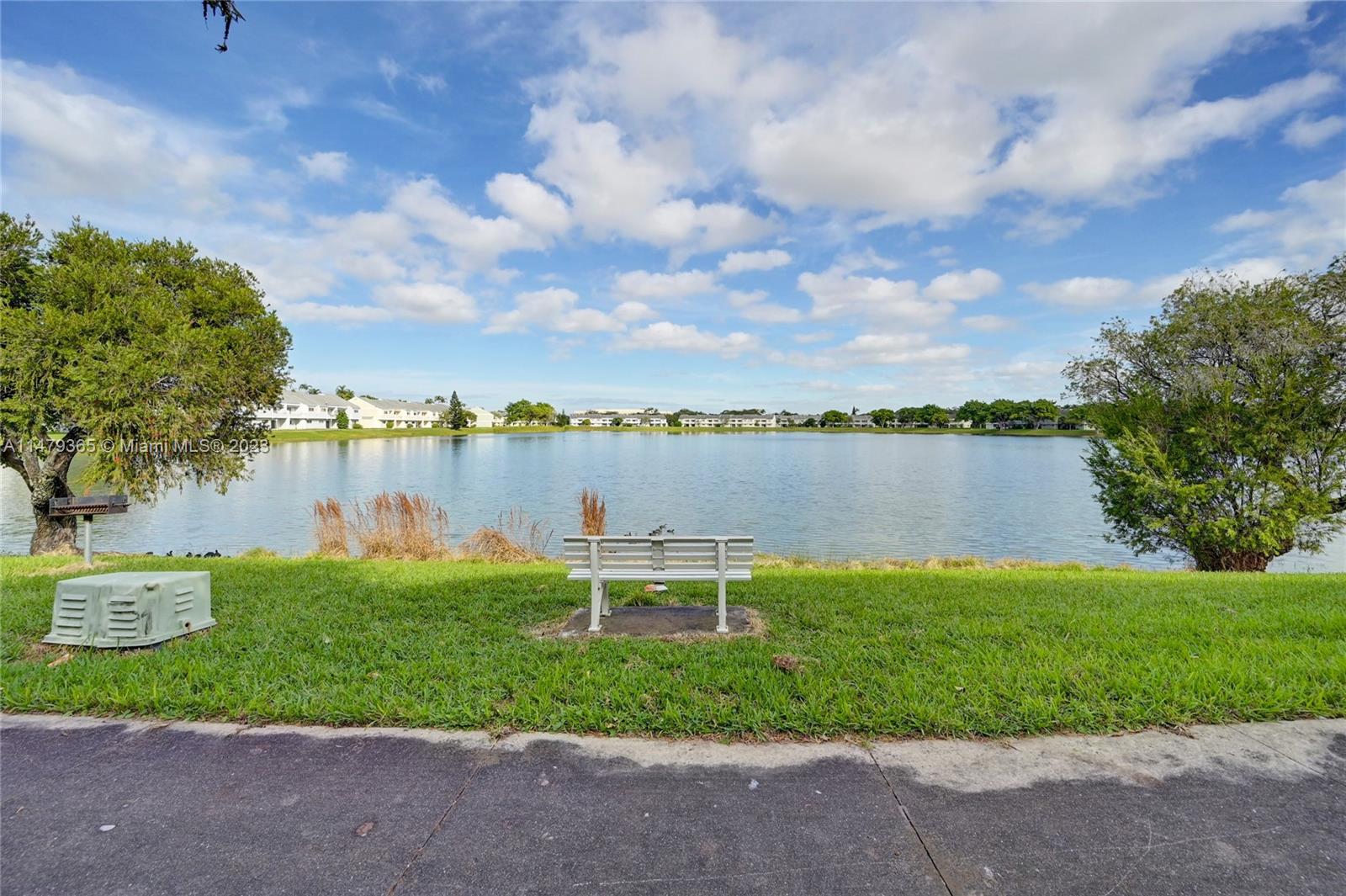 3409 NW 44th St # 101