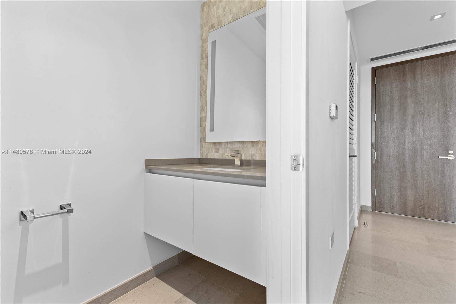 68 SE 6th St # 1705