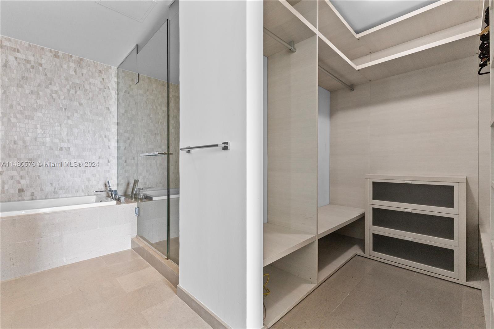 68 SE 6th St # 1705
