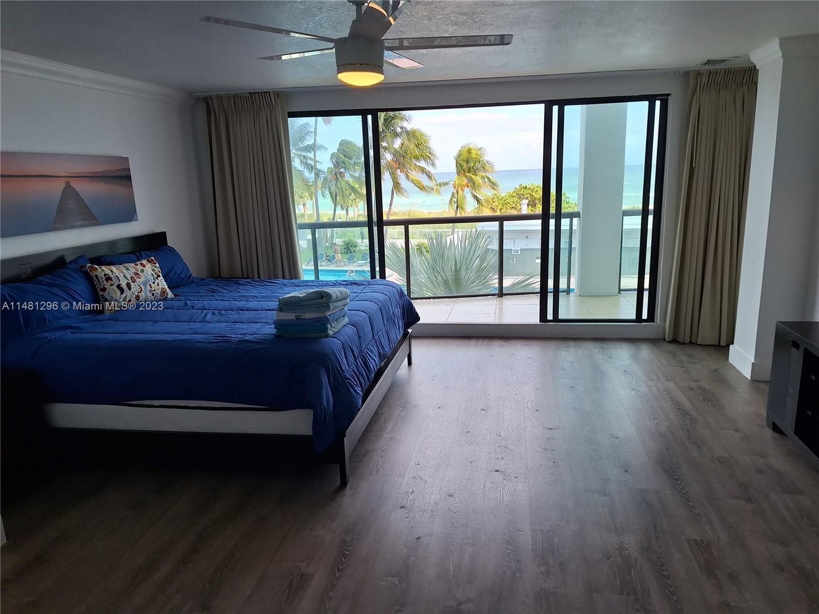 6345 Collins Ave # 10 Unit: TH-10