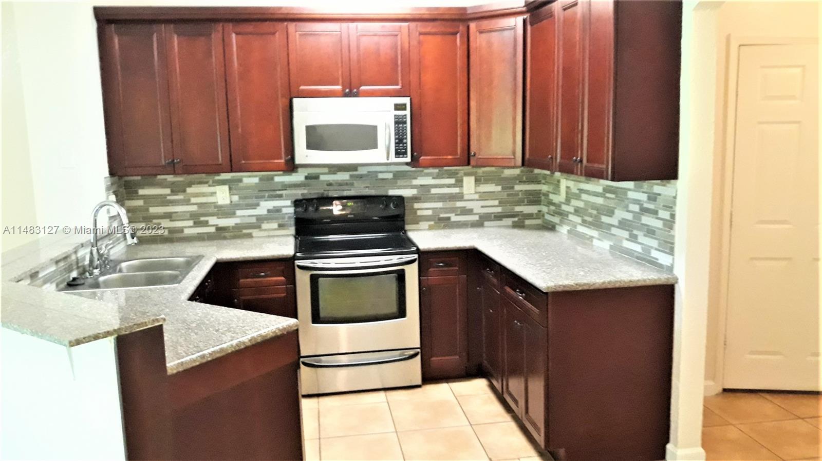 6526 Catalina Ln # 6526