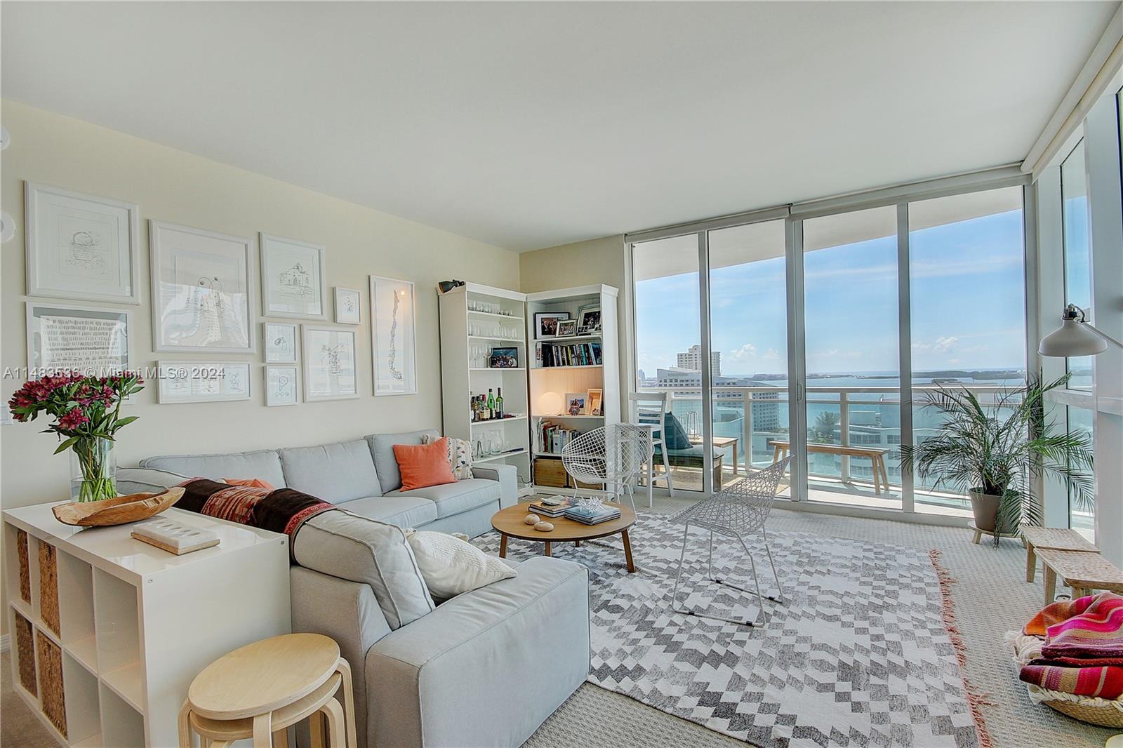 950 Brickell Bay Dr # 2211