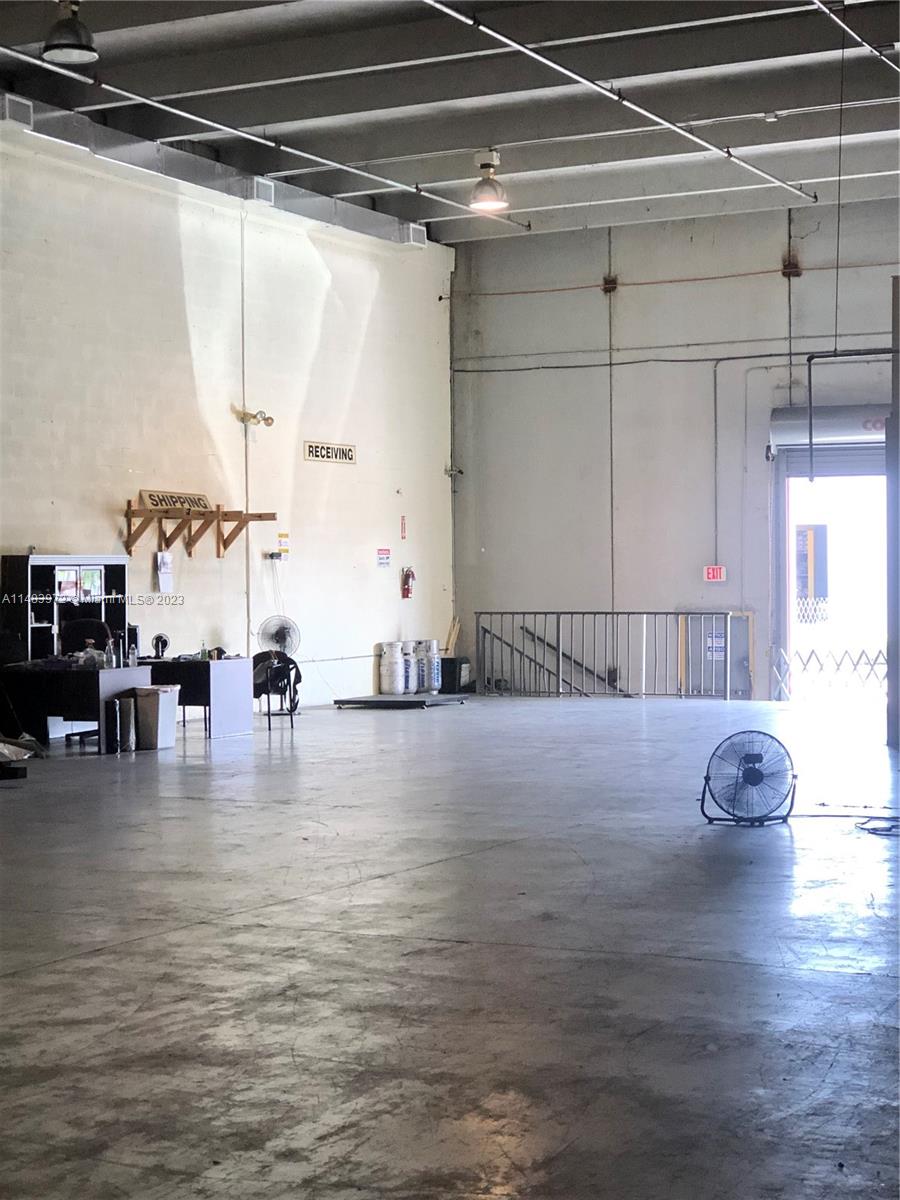 2760 NW 112th Ave # 2760