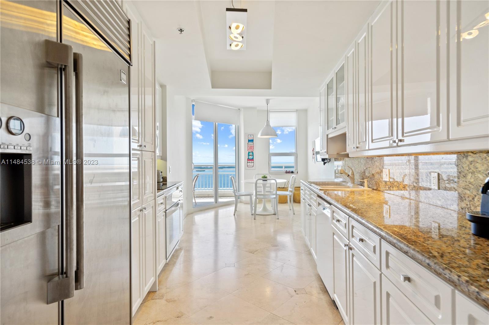 808 Brickell Key Dr # 3304