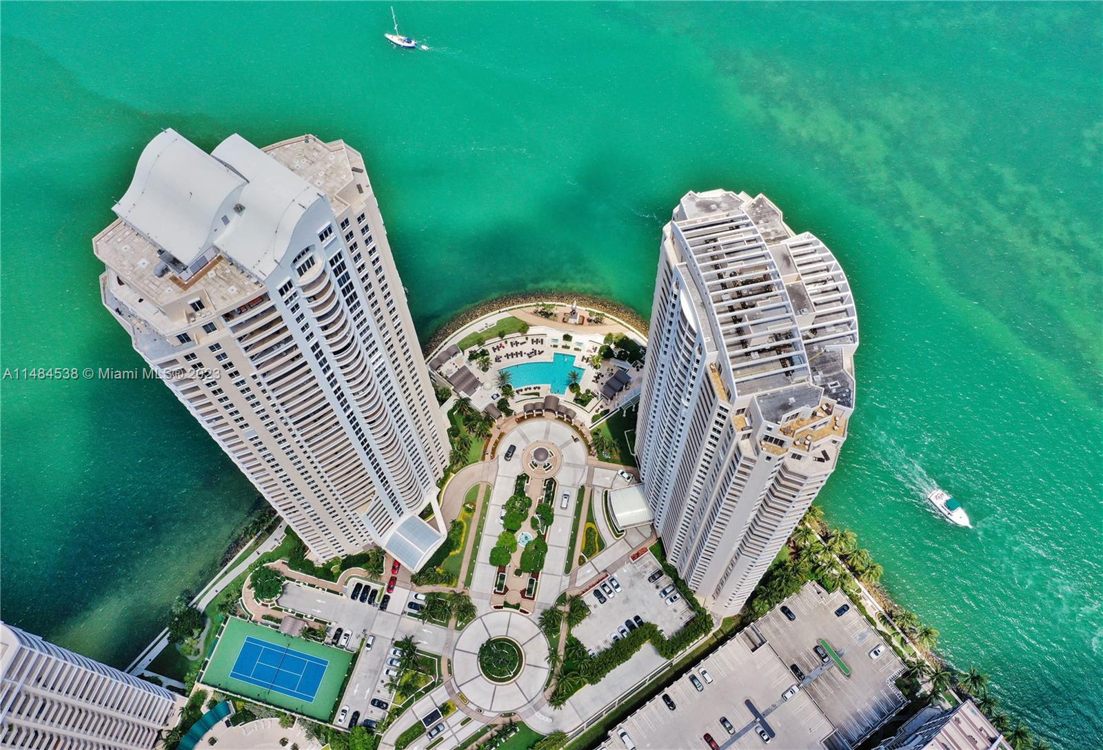 808 Brickell Key Dr # 3304