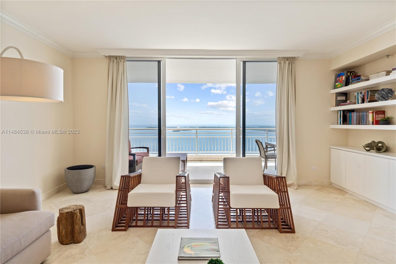 808 Brickell Key Dr # 3304