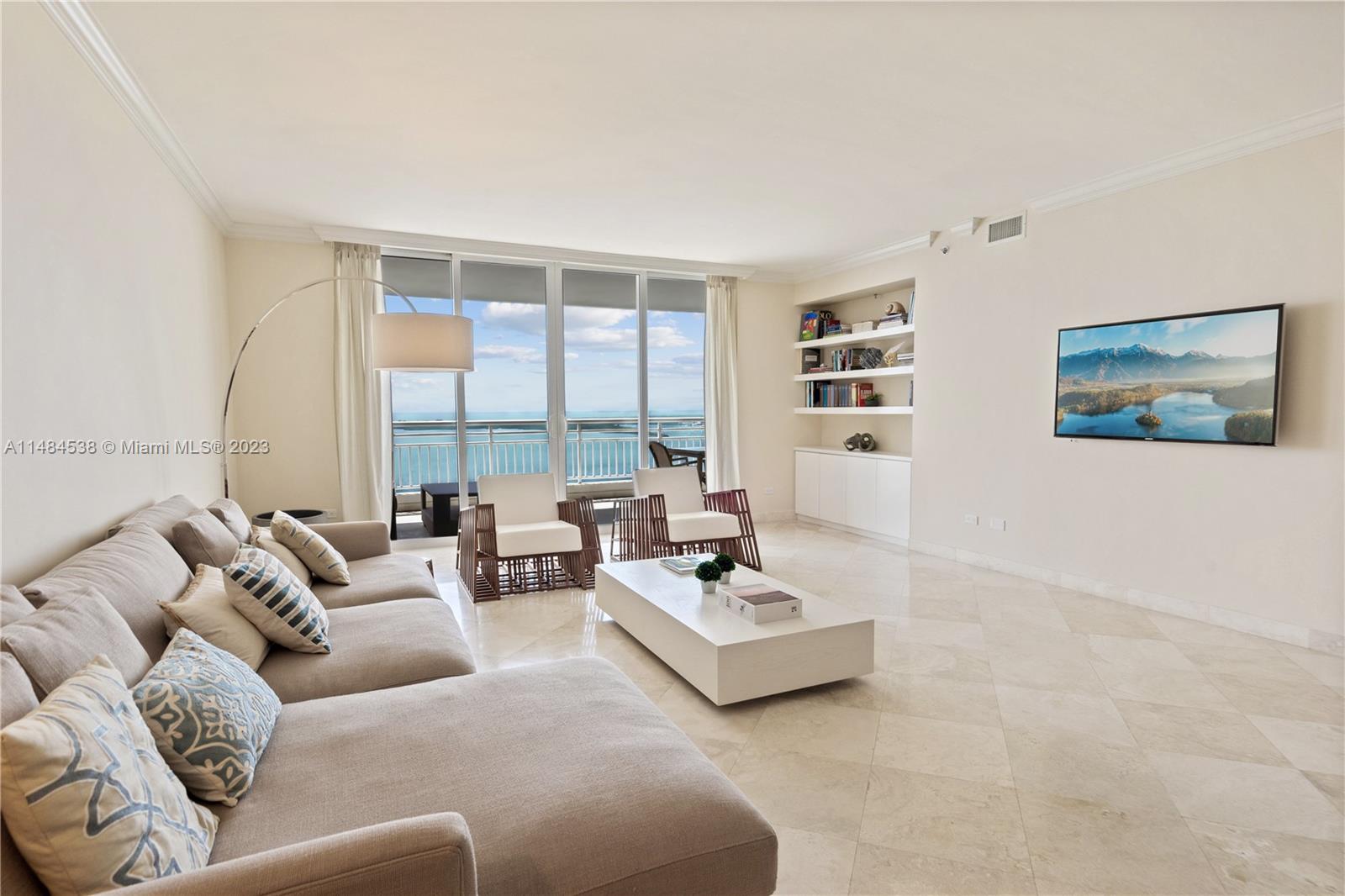 808 Brickell Key Dr # 3304