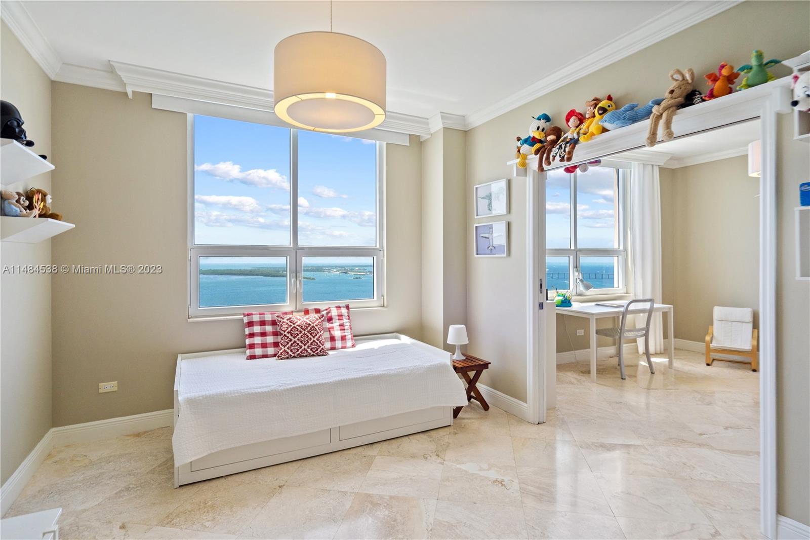 808 Brickell Key Dr # 3304