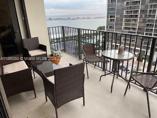 1901 BRICKELL AV # B1208