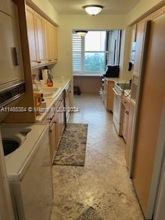 1901 BRICKELL AV # B1208
