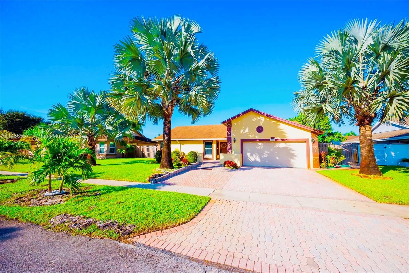 4921 NW 83rd Ave