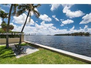 145 SE 25th Rd # 1002